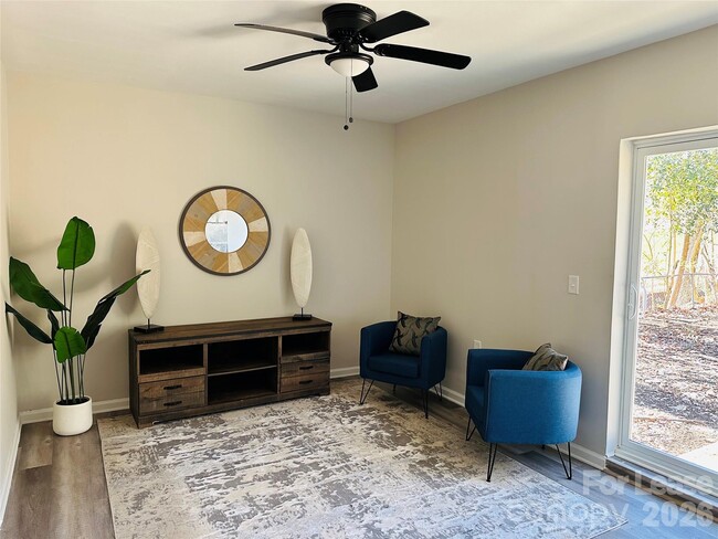 Photo - 8208 Doverdale Ln