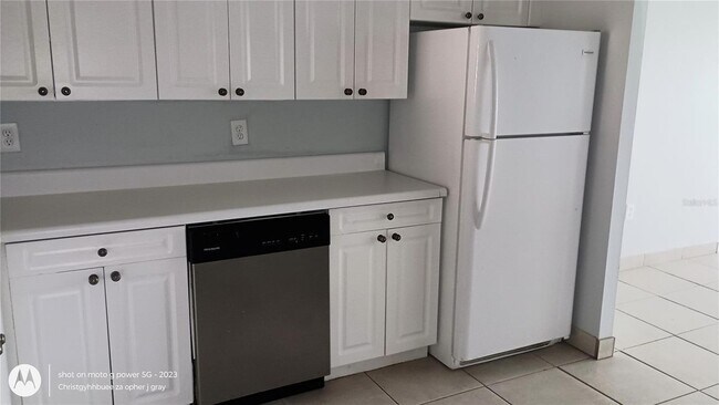 Photo - 4111 Lake Bayshore Dr