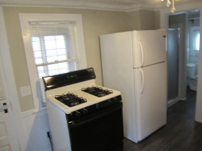 Photo - 2 Bedroom House!