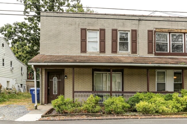 Building Photo - 212 Beaver Rd Unit 212 Beaver  1 Rental