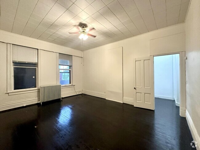 Building Photo - 206 4th St S Unit 206 4th St. S #2 Rental