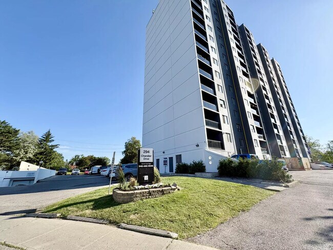 294 Chandler Dr