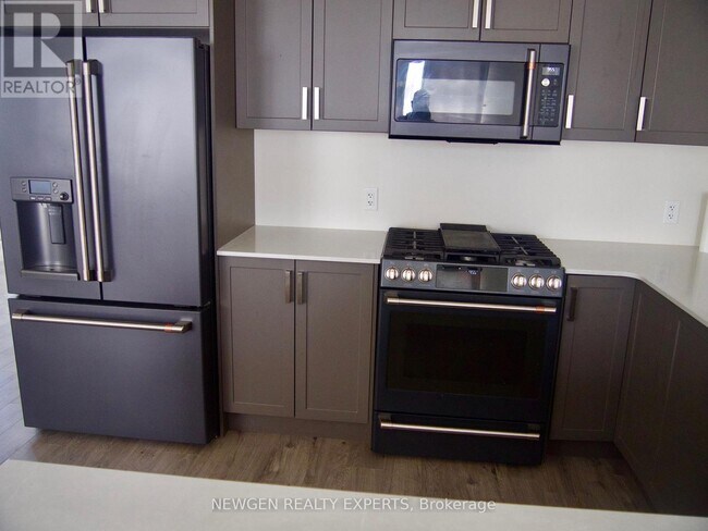 Photo - 189 Dr Richard James Cres