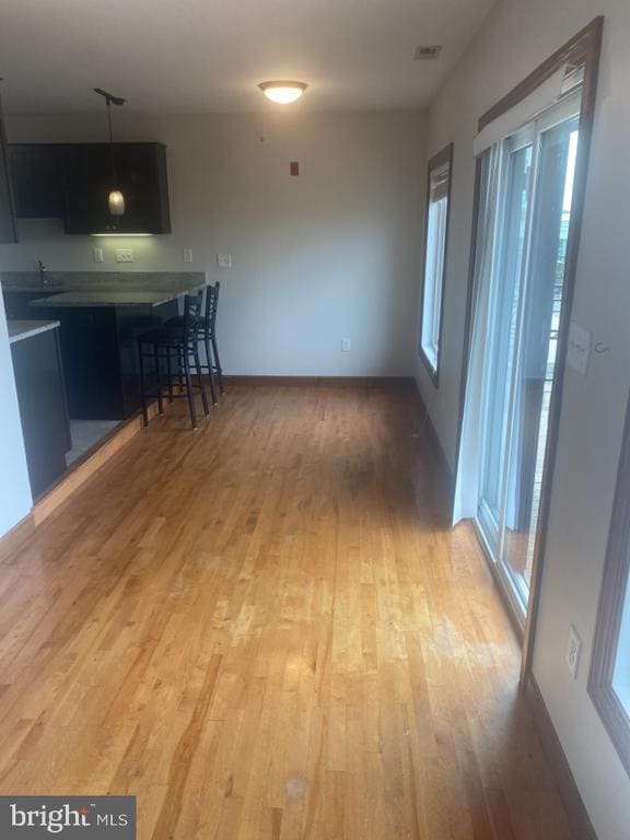 Building Photo - 443 Millwood Ave Unit 2