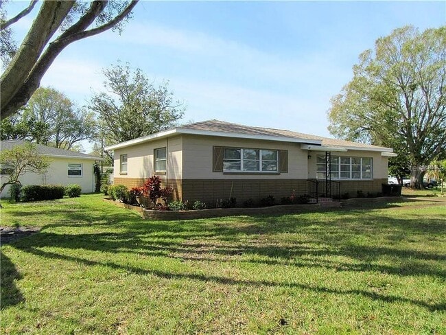 Photo - 5800 21st Ave. S