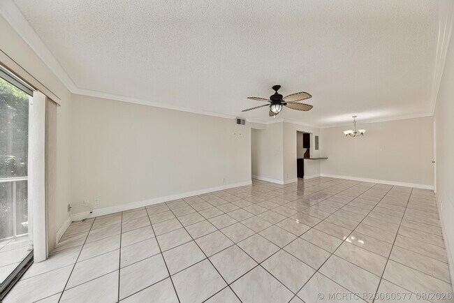 6447 Bay Club Dr Unidad 1