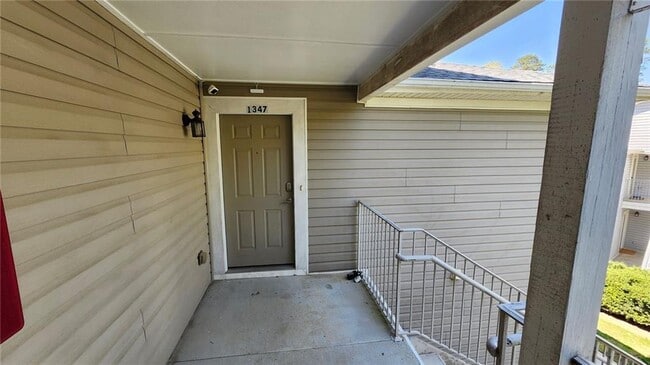 Photo - 1347 Keys Crossing Dr NE