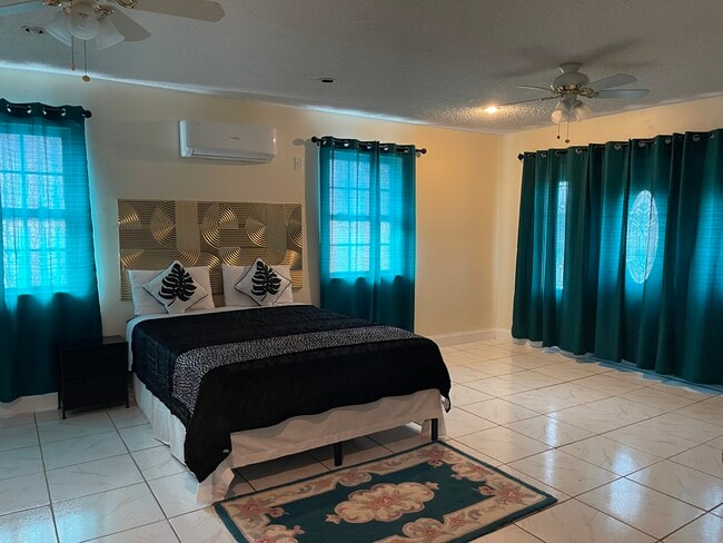 Photo - 12840 SW 11th Pl