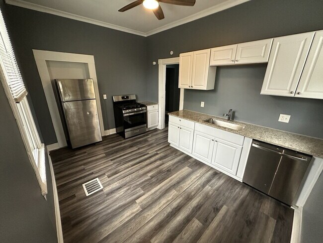 Photo - 3318 Graydon Ave