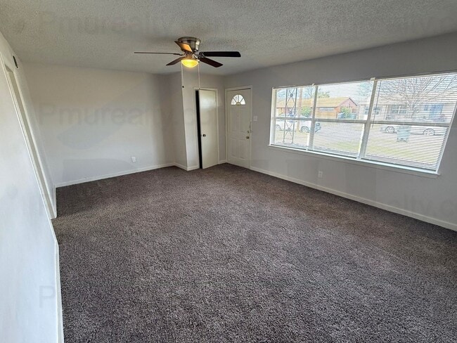 Photo - AVAILABLE NOW!!! Classic Red-Brick 4-Bed, 1-Bath Home (Near I35!)