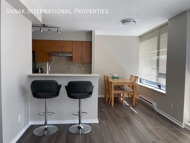 Photo - Stylish Furnished Condo in the Heart of Downtown Vancouver