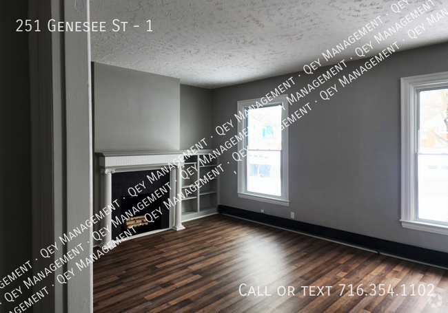 Building Photo - HUGE - 3 Bed | 2 Bath Unit 1 Rental