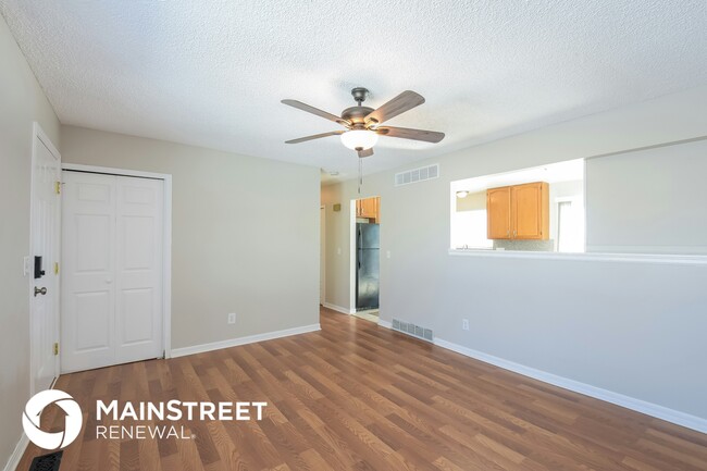 Photo - 2520 E 98th Ave