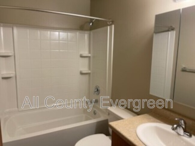 Photo - 2929 R St SE Unidad N3