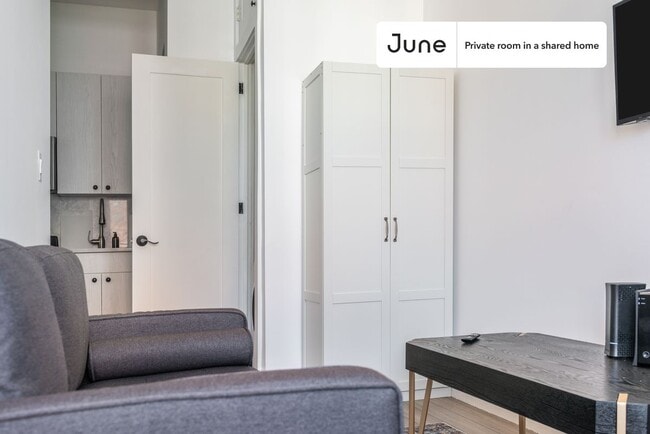 Photo - Room in Shared 2 bed/1 bath home Unit B