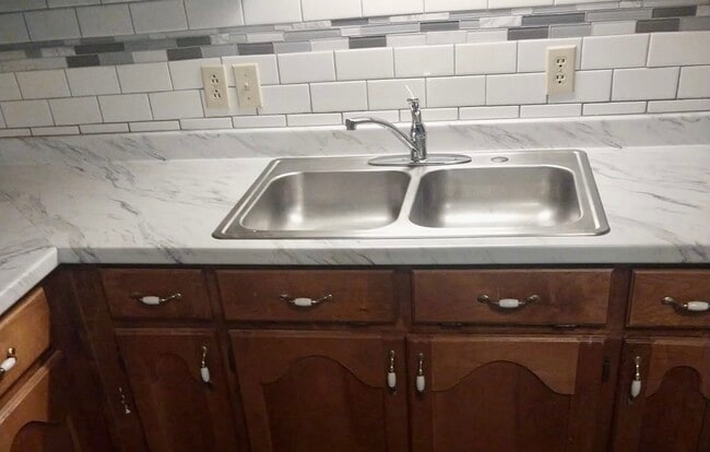 Actual unit - new countertops, new fridge, new stove!