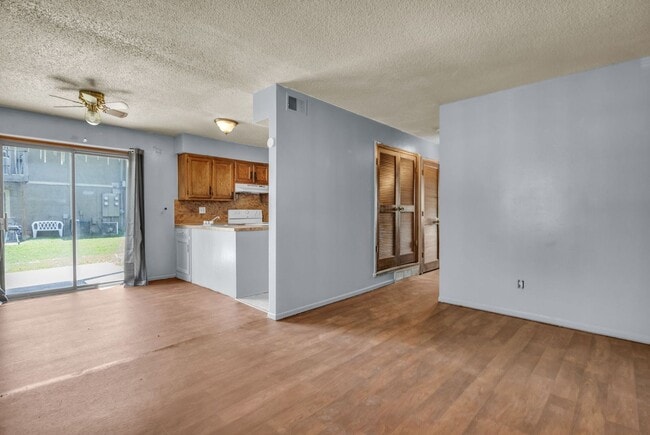 Photo - 8626 Lane Ave Unit A