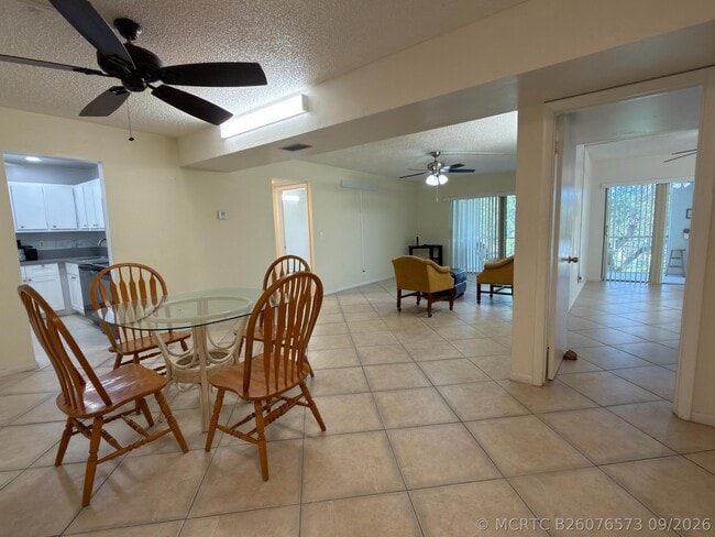 610 NW 13th St Unit 0370
