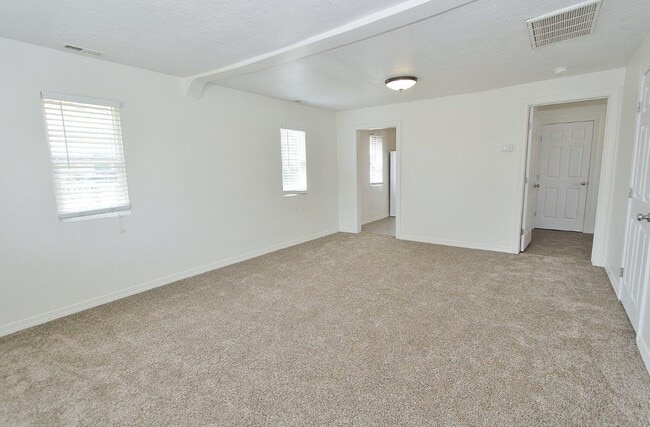 Photo - 1119 Lincoln Ave