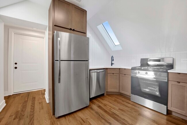 Photo - 3300 W Pershing Rd