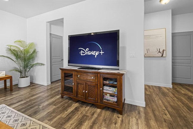 Photo - 2052 W Bella Ln Unidad ID1308957P