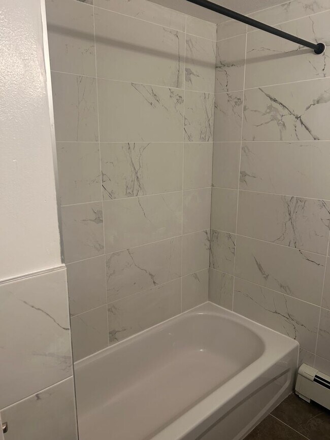 Photo - Country Club Apartments