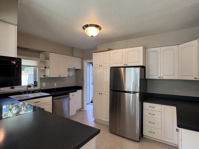 Photo - 4304 SE 30th Ave