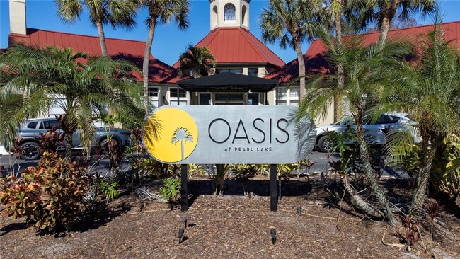 Building Photo - 1 Bed / 1 Bath Condo in Gated Comm. In Alt... Unit 106