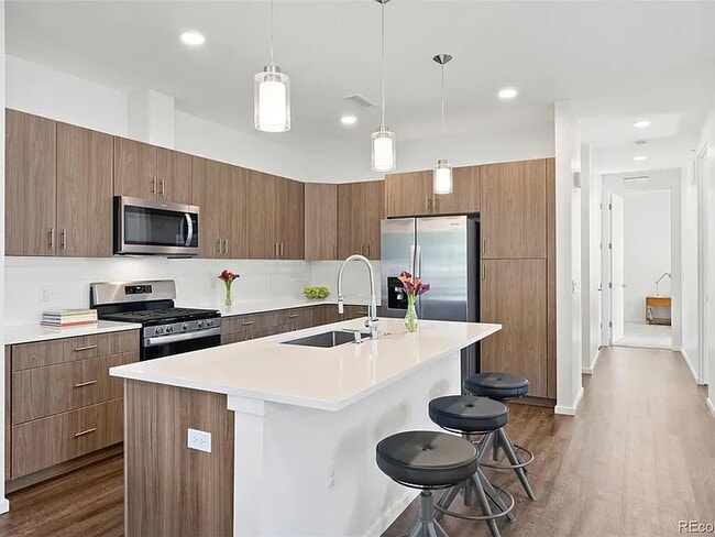 isla de cocina - 31192 Black Eagle Dr Unidad 302