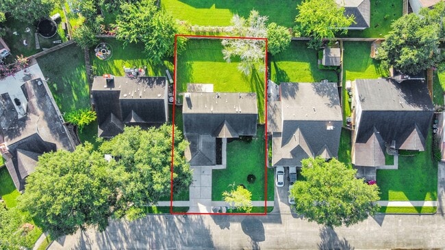 Photo - 4211 Royal Manor Dr