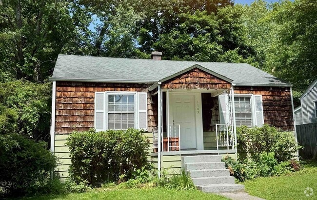 Building Photo - 1109 Palmer Dr Rental