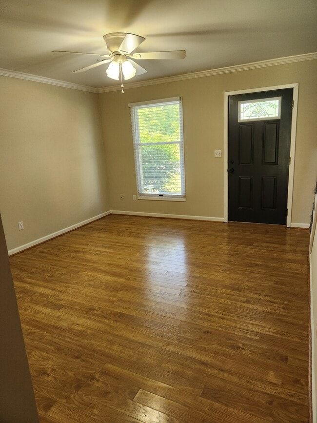 Building Photo - 3009 W Sunset Dr Rental