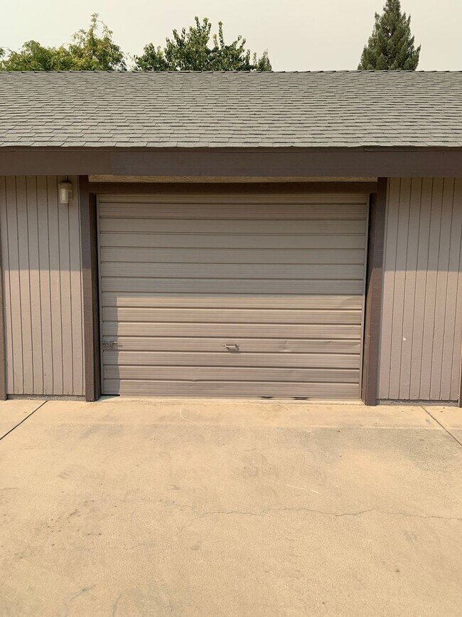 Photo - 2627 Unit 2025