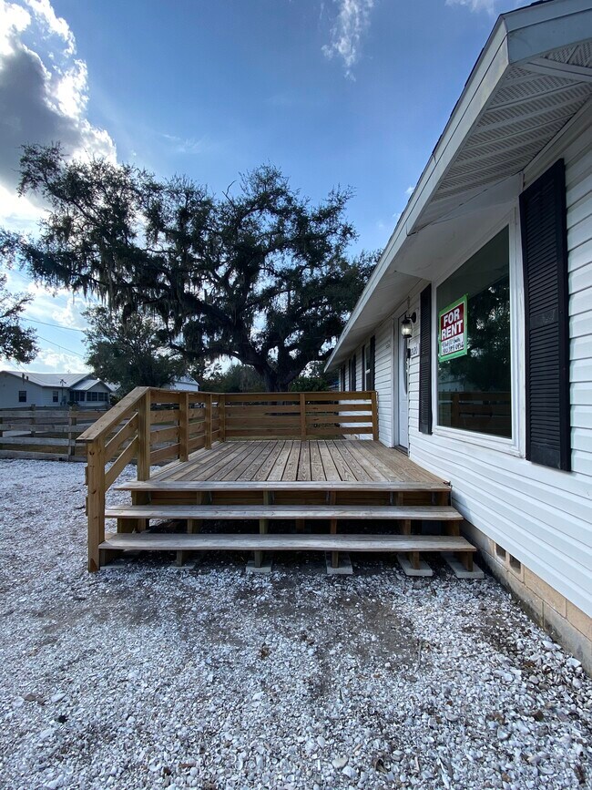 Photo - 12120 71st St E