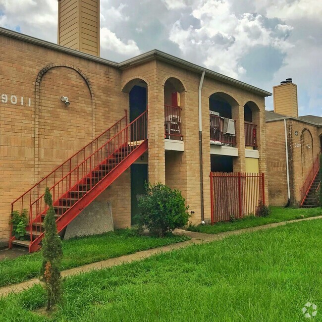 Building Photo - Antoine Estates Rental