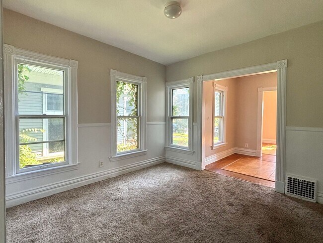 Photo - 904 S Burdick St Unidad 2