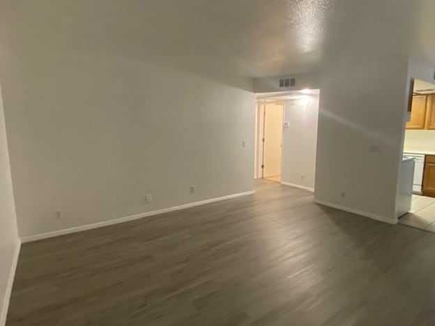 Building Photo - 1787 North Ave Rental