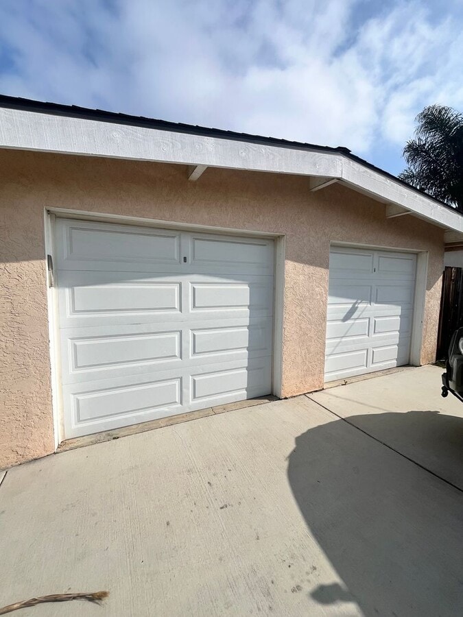 Photo - 1184-1186 Elm Avenue Unit 1184 Elm Avenue