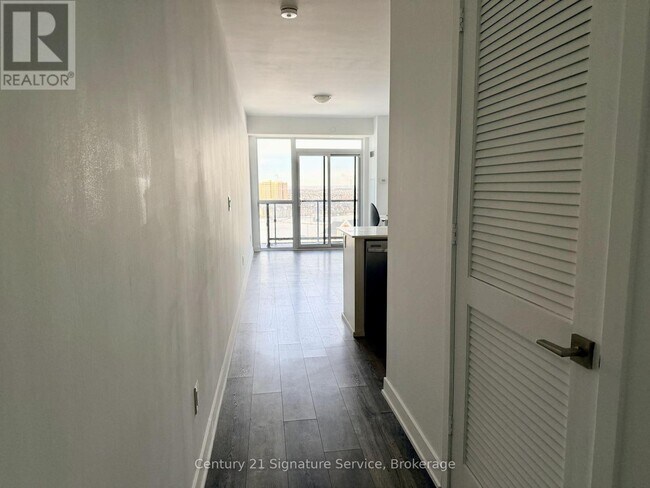 Photo - 4633 Glen Erin Dr Unité 1411