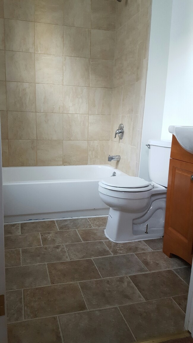 Photo - 39 West Ridley Avenue Unit 39 A