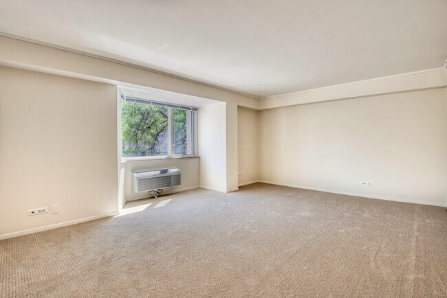 Photo - 1020 Grove St Unit 301