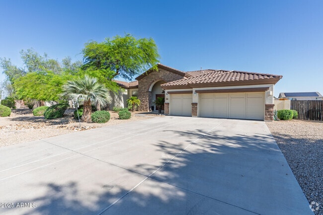 Building Photo - 17941 W Cheryl Dr Rental