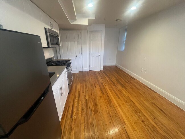 Photo - 10 Brainerd Rd