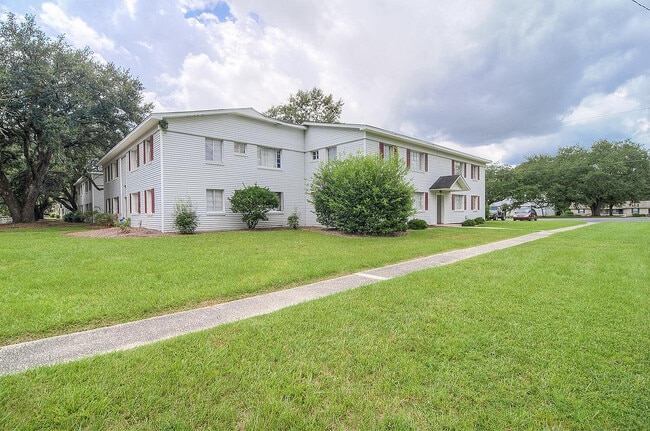 Plenty of Wide Open Spaces - Sedgefield Apartments