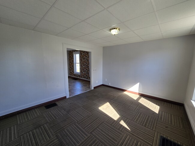 Photo - 1017 19th St SE