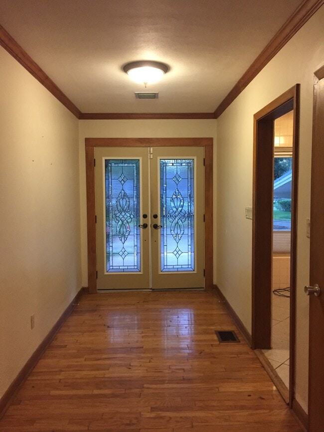 Photo - 2156 NW 4th Pl Unit Main house