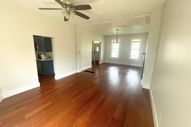 Bright & Open Living Room / Dining Room