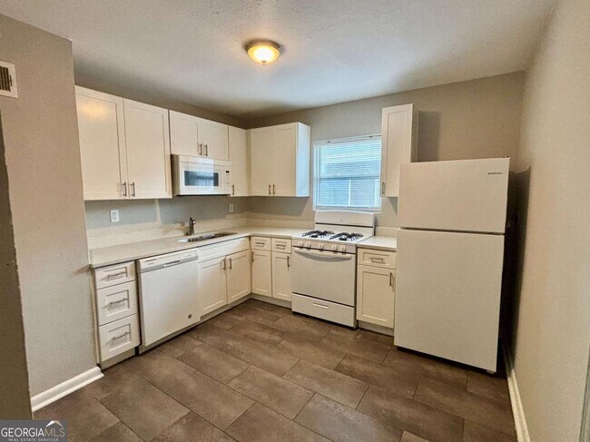 Photo - 1048 Washington St SW Unit 2