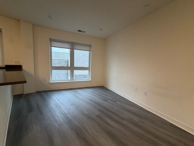 Photo - 2451 Frankford Ave Unit 203