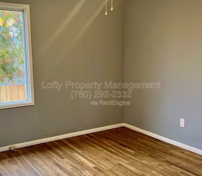 Photo - 149 Terracina Way